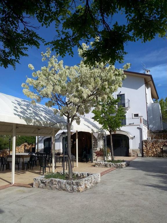 فيلا Locanda Dell'Asino D'Oro سولمونا المظهر الخارجي الصورة
